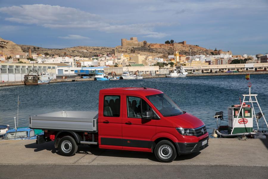  Volkswagen Crafter Double Cab Pickup 2016 года  (фото 4 из 29)